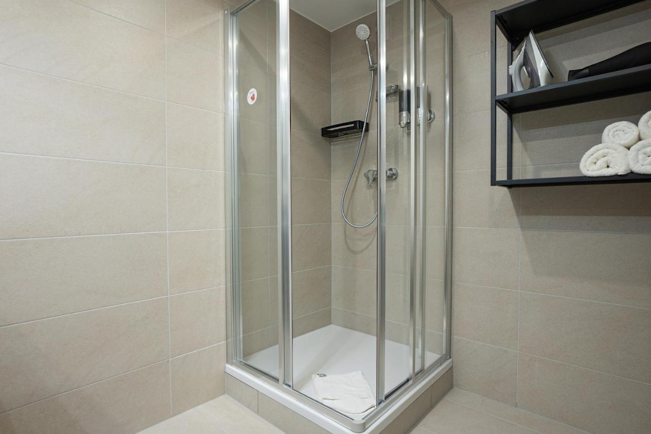 1br With A Queen-size Bed And Terrace - Contactless 24h Check-in *
