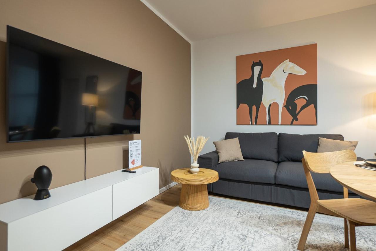Apartment 1br With A Queen-size Bed And Terrace - Contactless 24h Check-in *