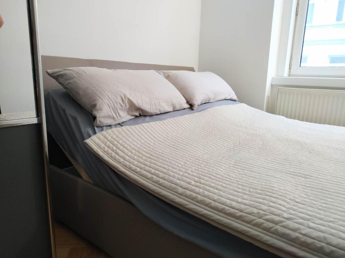 Privatunterkunft Cozy In Ottakring *