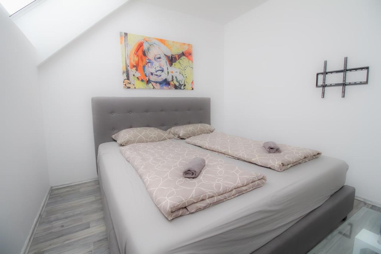 Apartment Q Luxurious Duplex In Praterstern Area *