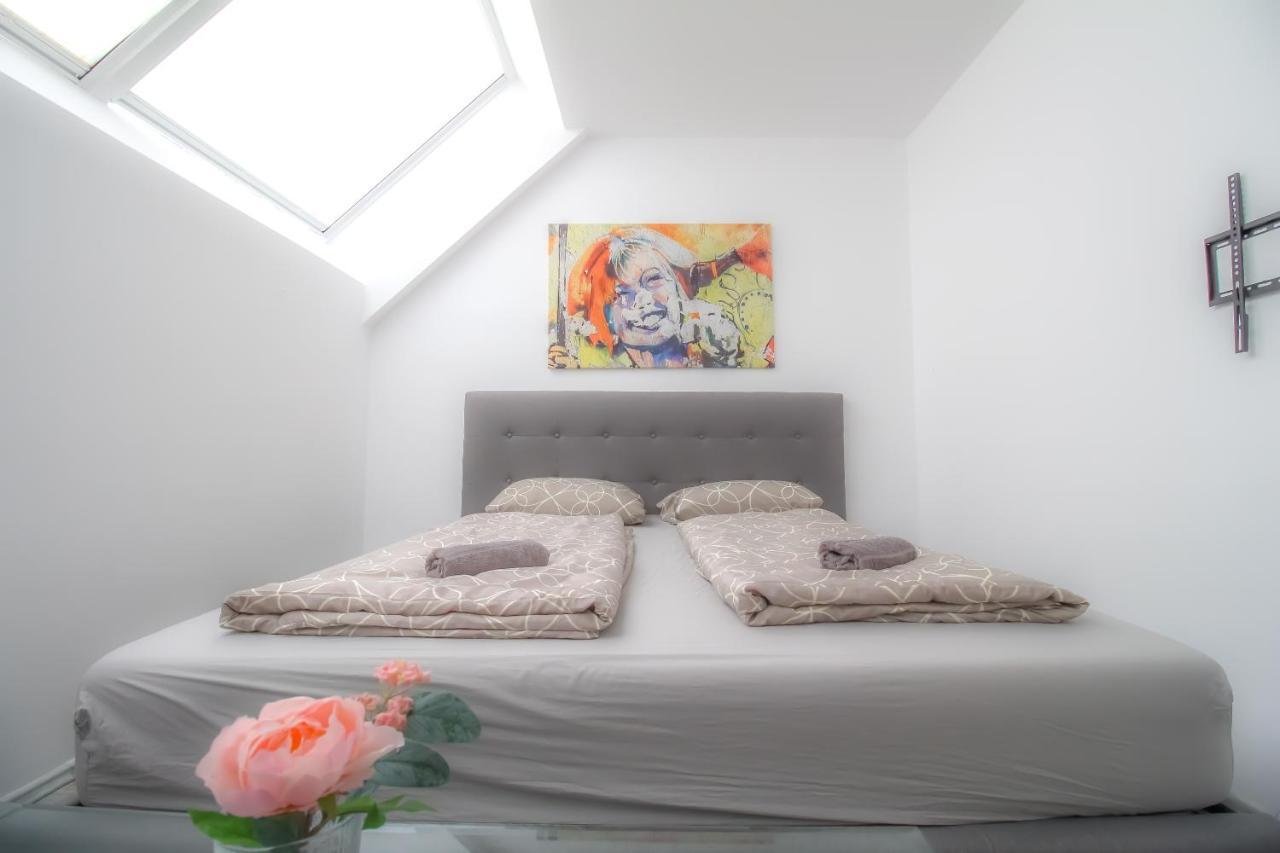 Apartment Q Luxurious Duplex In Praterstern Area *