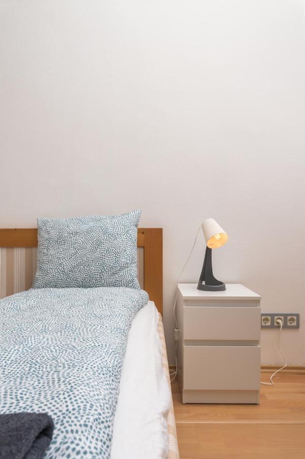 Spacious Apt In Perfect Location For Family *