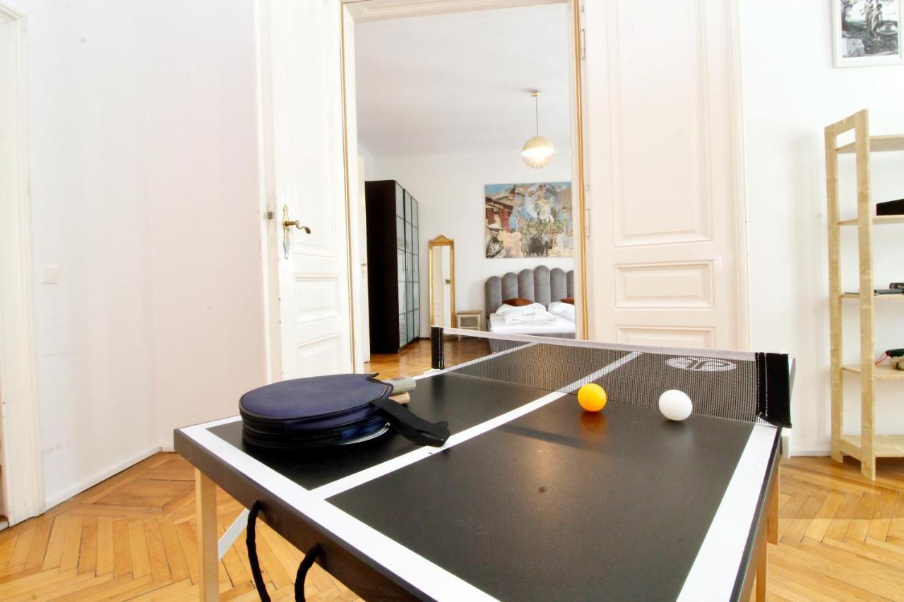 Bright Elegant Flat In Center Apartment *