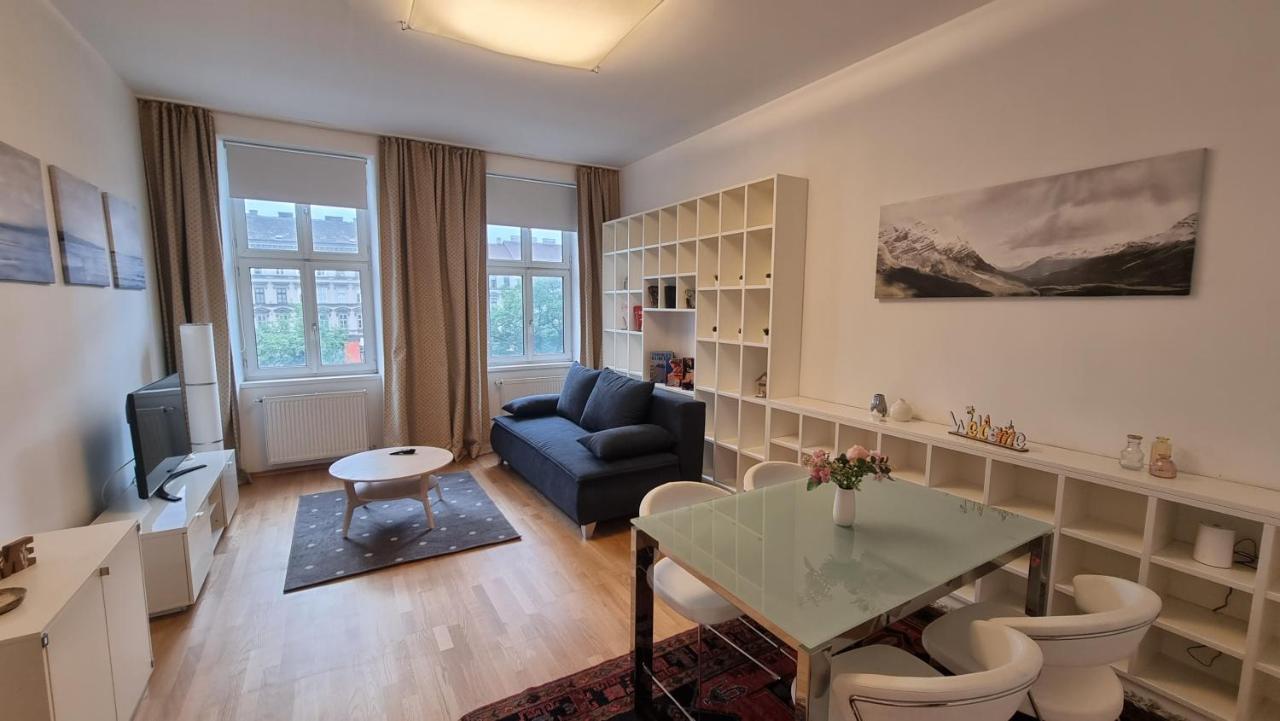 Apartment Sunny Next To Metro 1br Vienna
