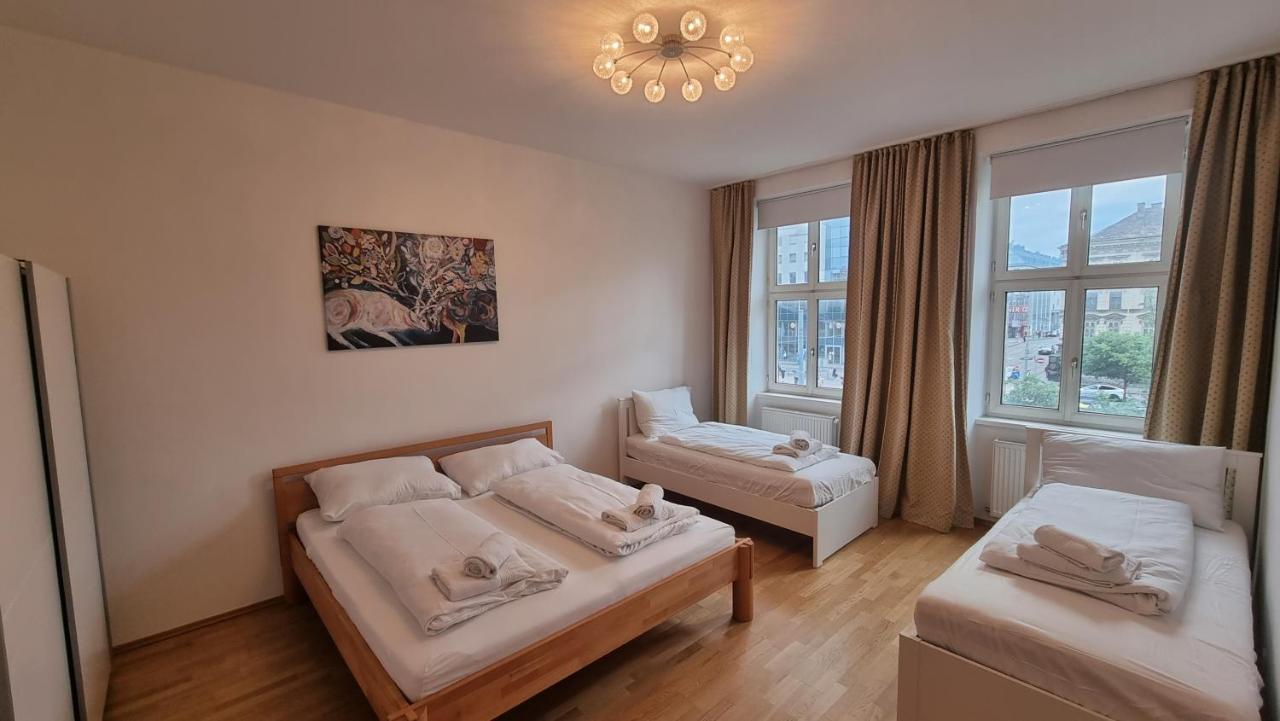 Sunny Next To Metro 1br * Vienna