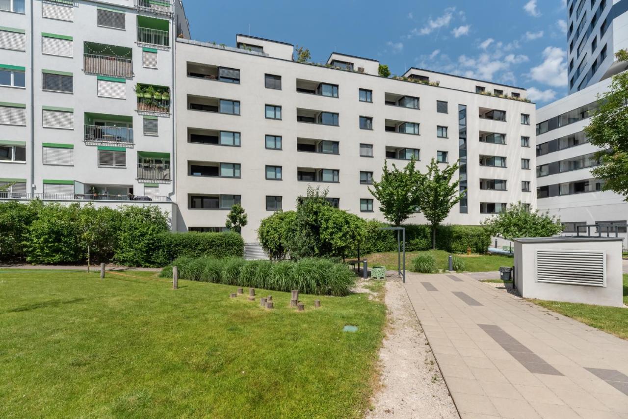 Luxus Ueber Den Wolken, 18. Stock Mit Klimaanlage Und Garage