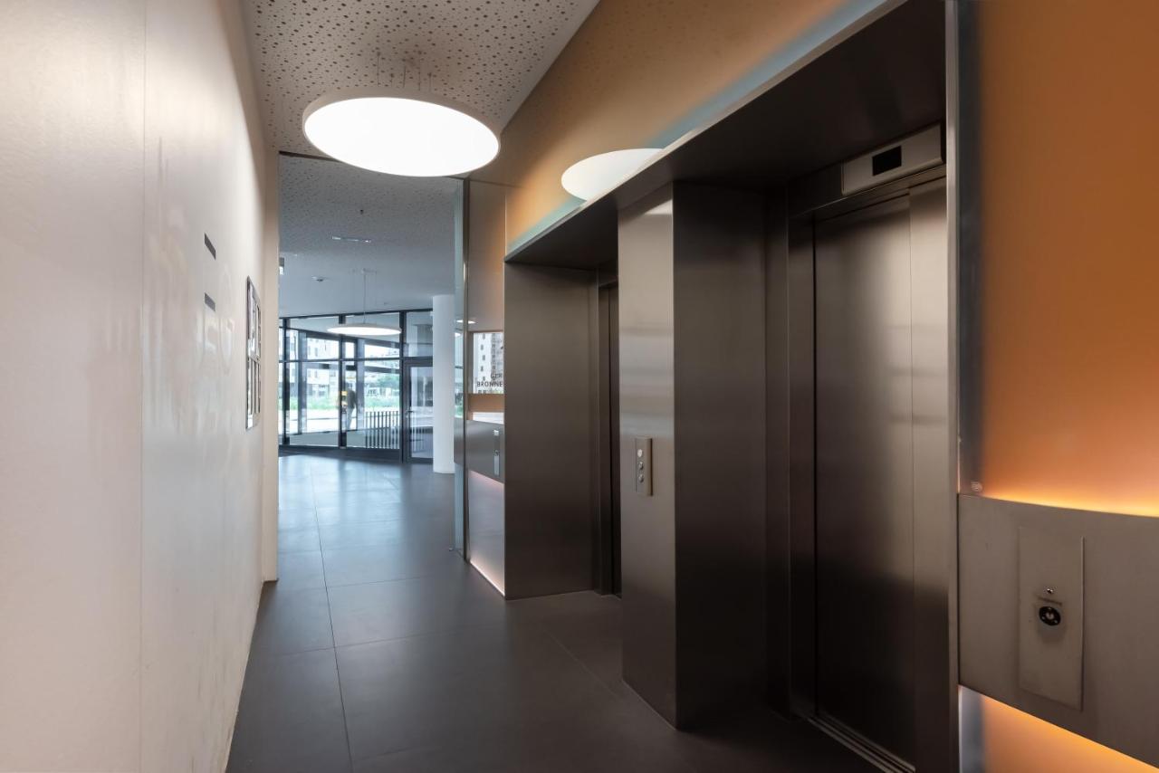 Luxus Ueber Den Wolken, 18. Stock Mit Klimaanlage Und Garage *