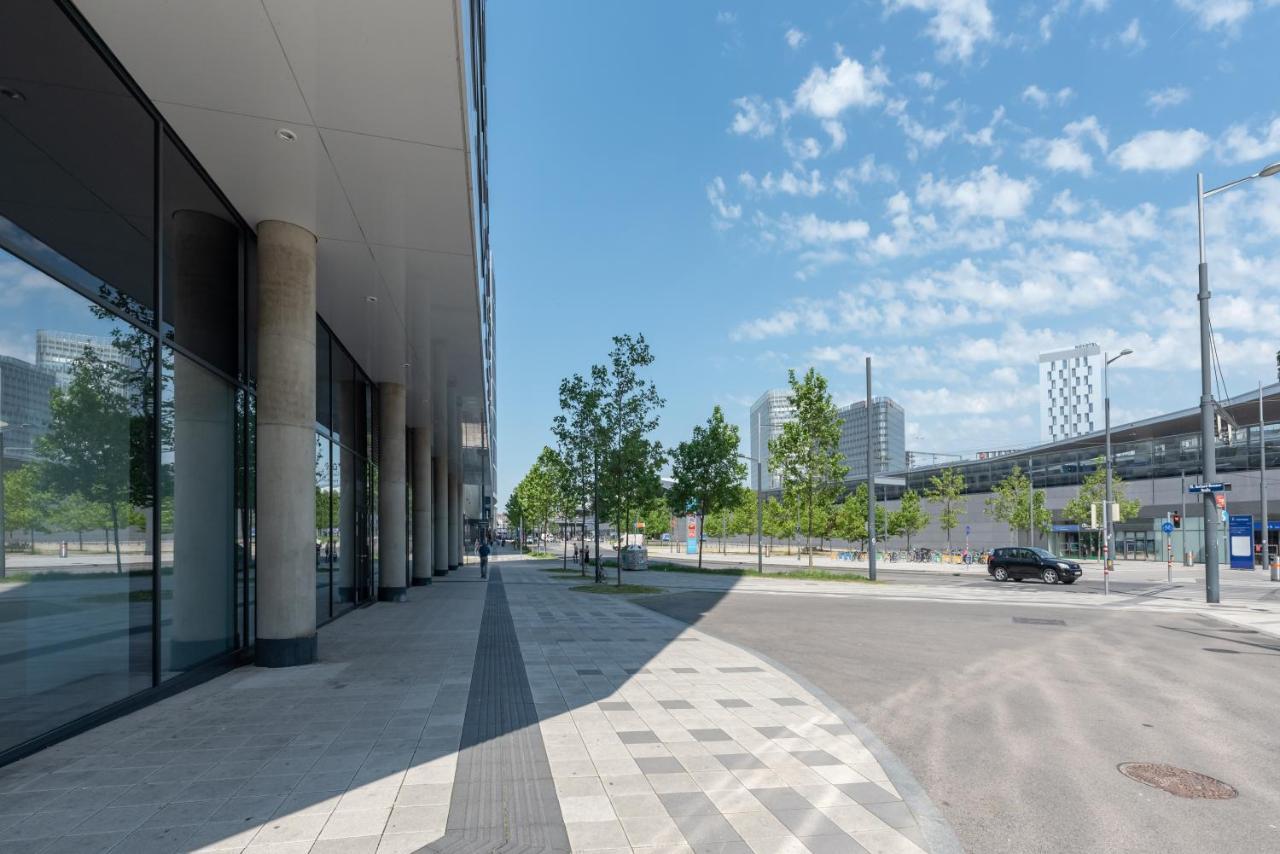 Apartment Luxus Ueber Den Wolken, 18. Stock Mit Klimaanlage Und Garage *