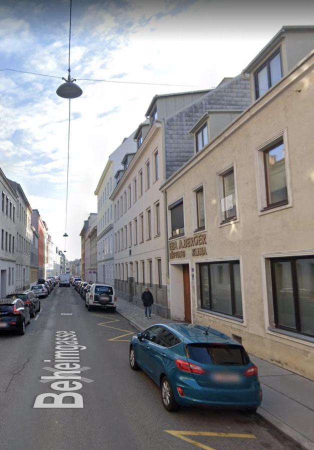 Apartment Brand-new In The 17th District Of *