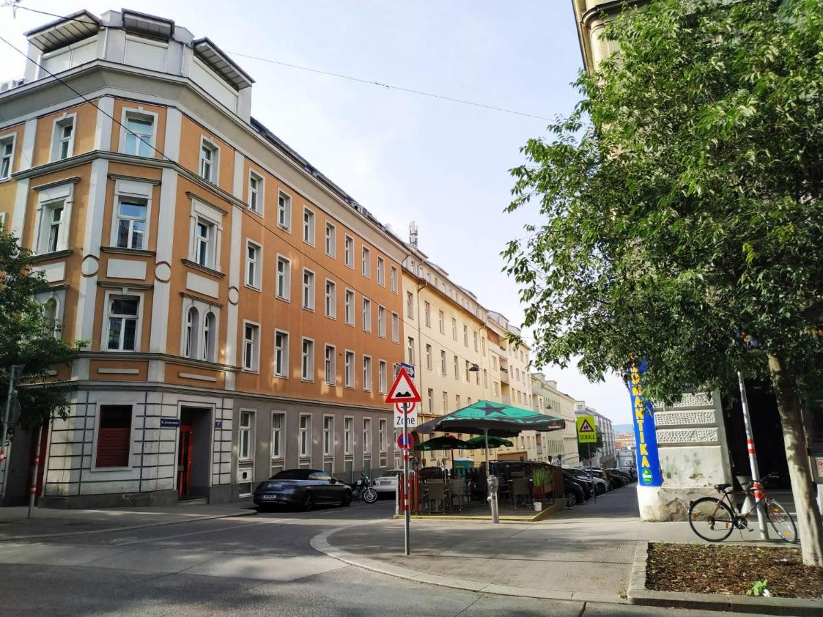 Privatunterkunft Cozy In Ottakring