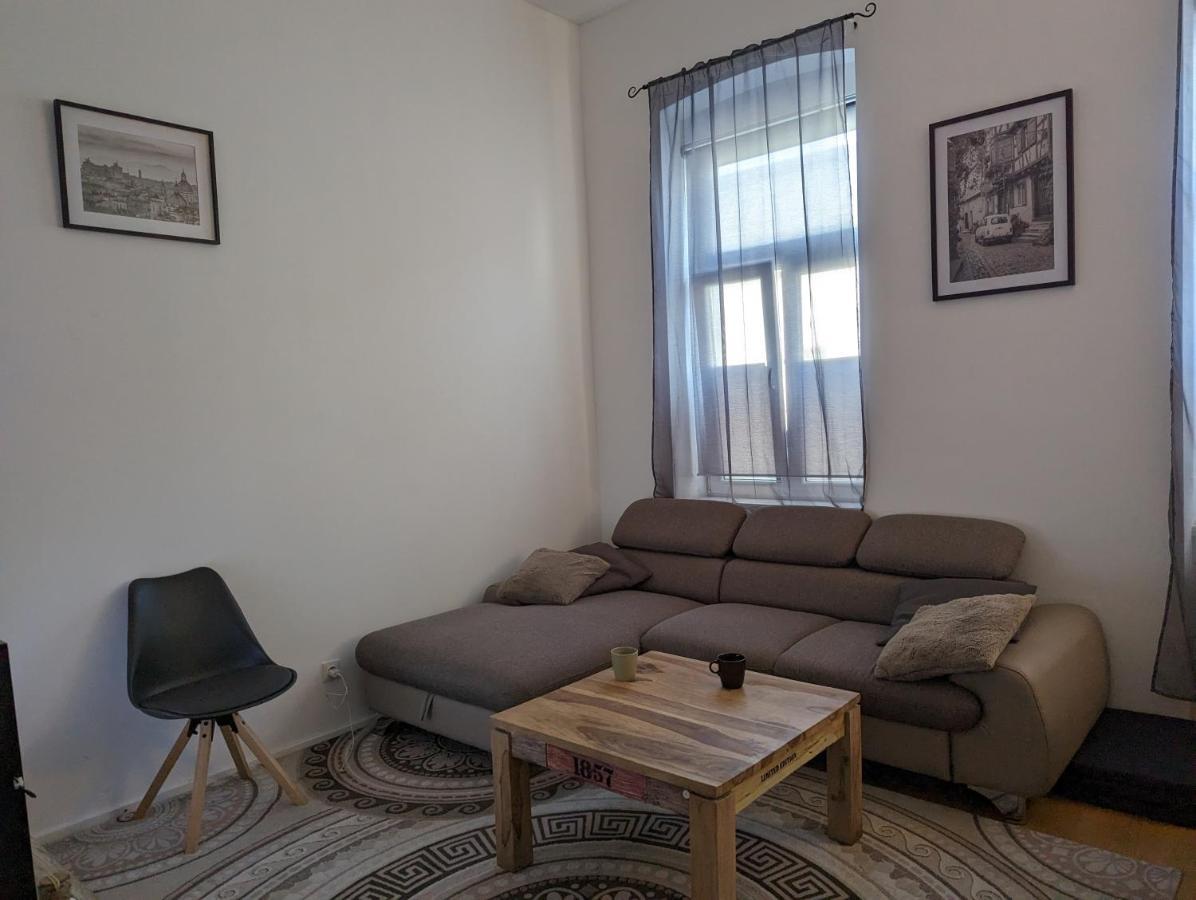 Private * Wien