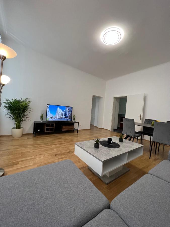 Modernes Juwel In Zentraler Lage Apartment