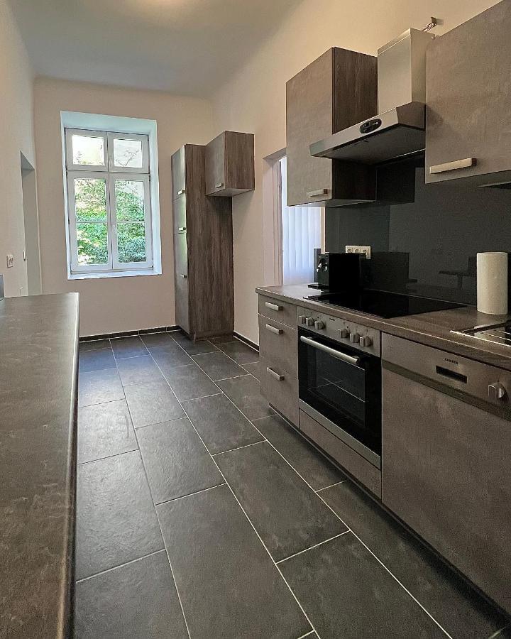 Modernes Juwel In Zentraler Lage Apartment
