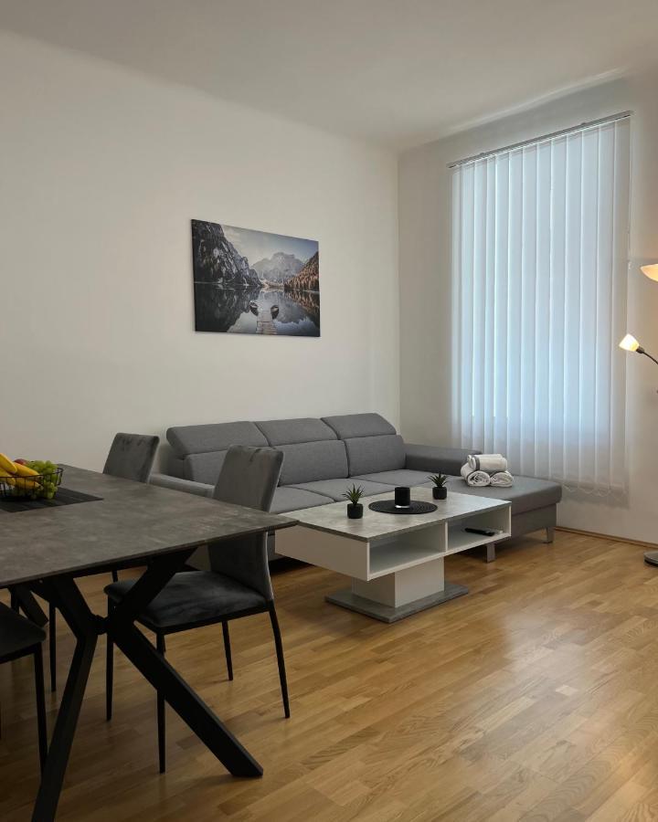 Modernes Juwel In Zentraler Lage * Wien