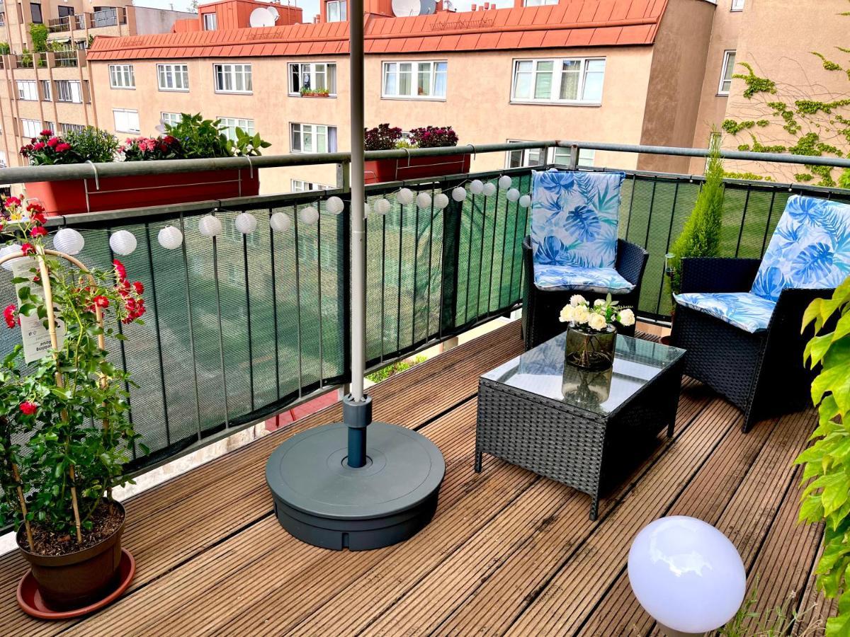 Apartment Magic Balcony