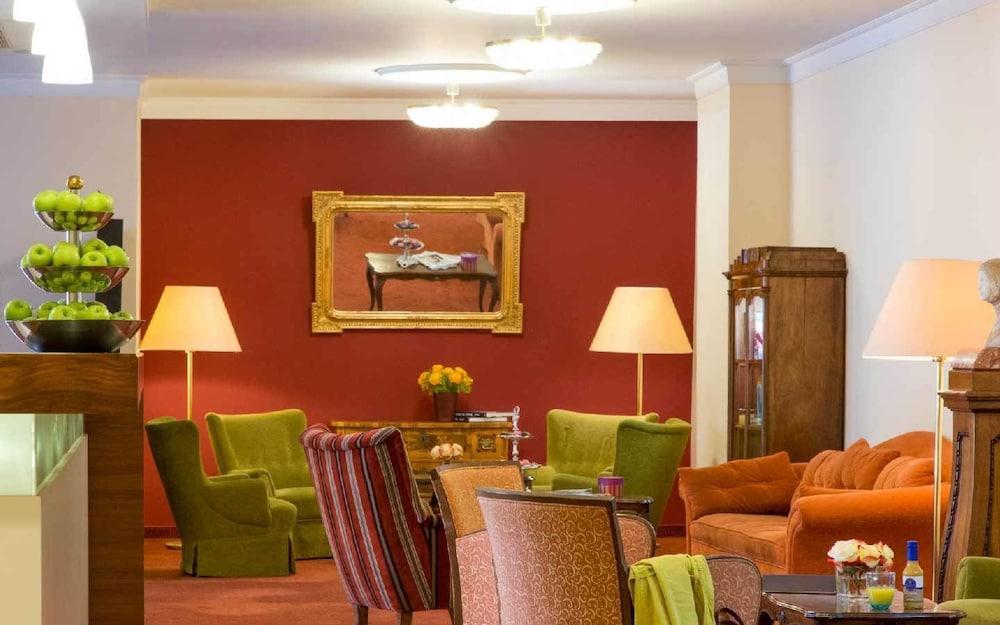 Artist Boutique Hotel 4*