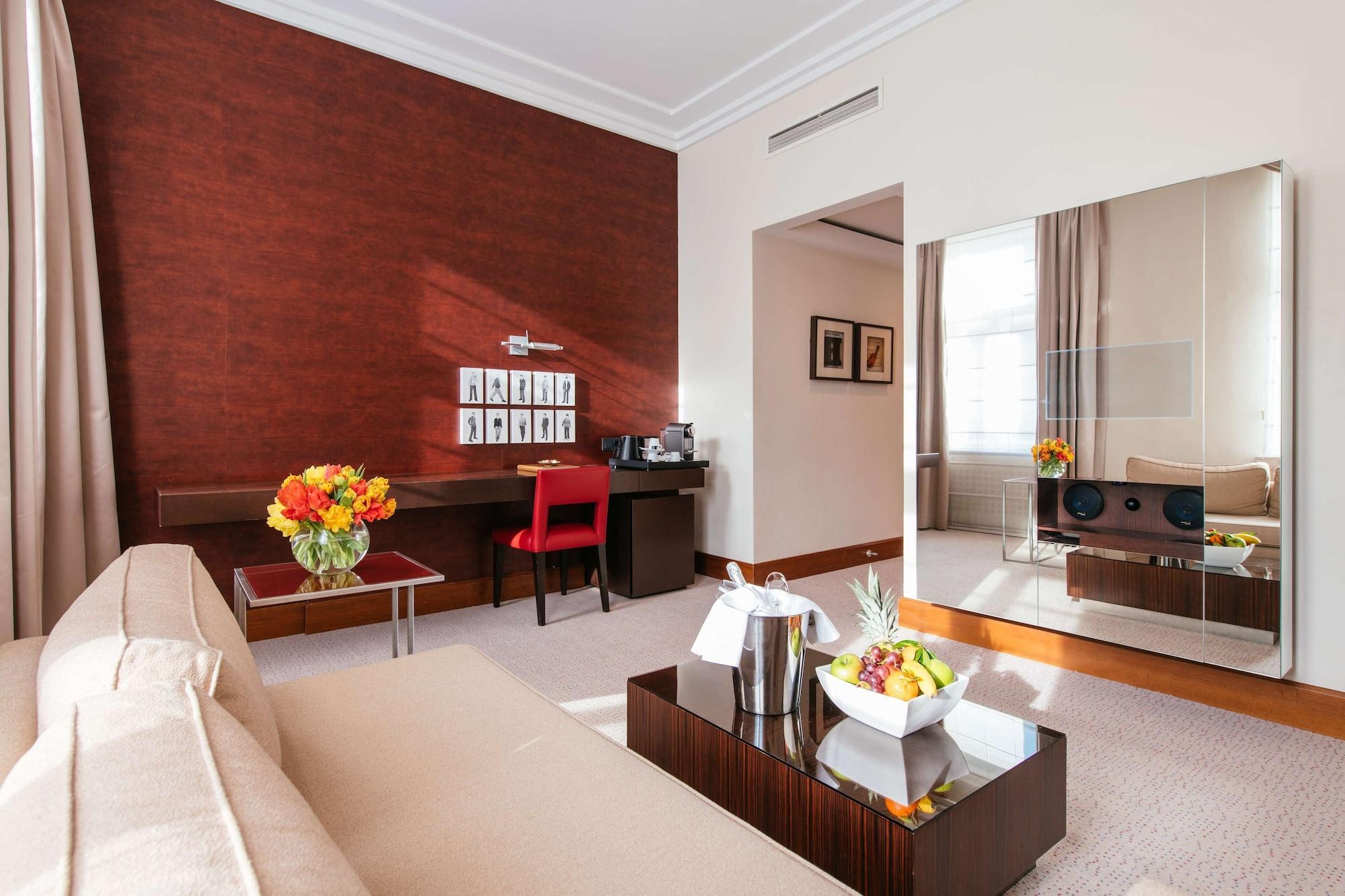 Radisson Blu Style Hotel,