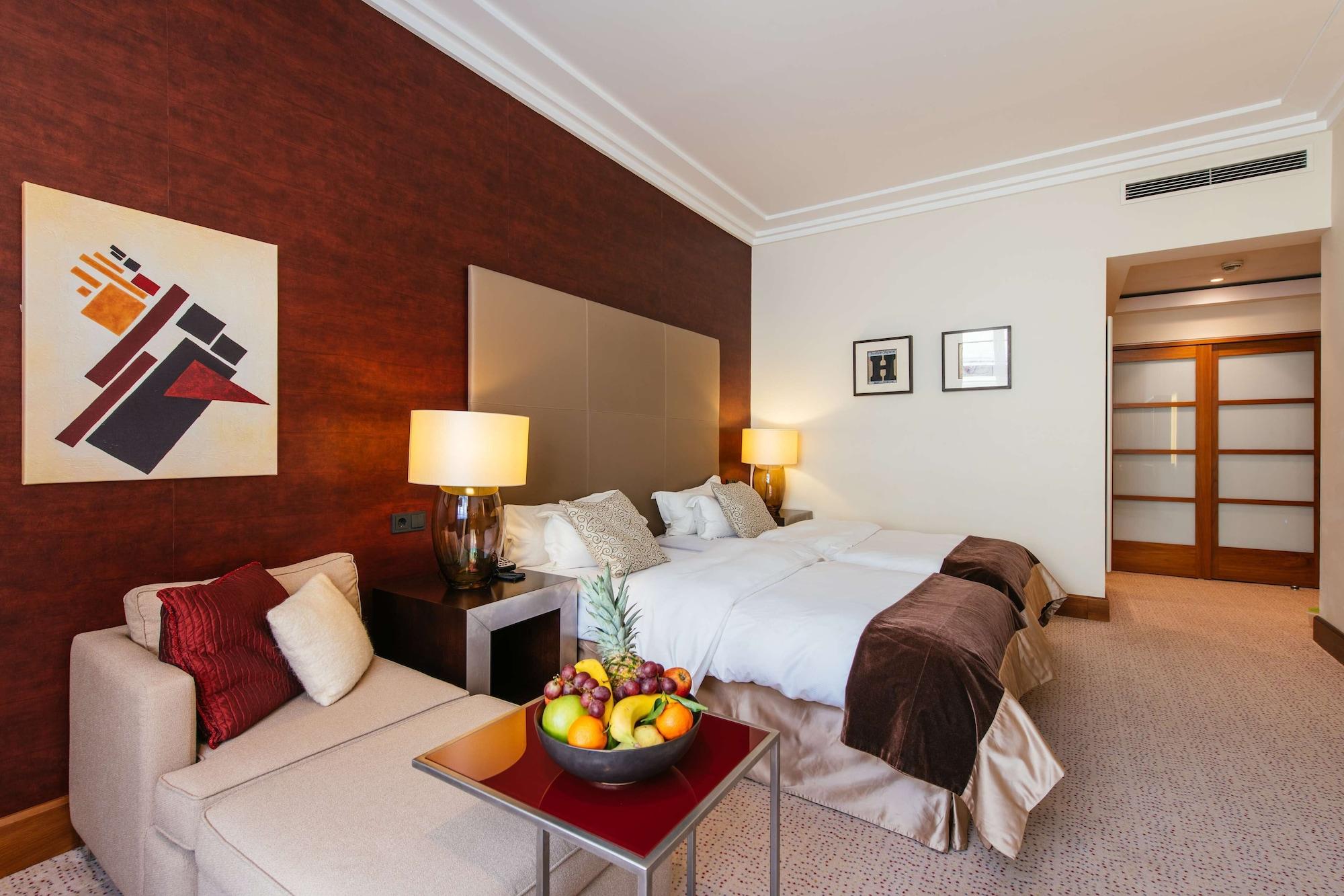 Hotel Radisson Blu Style Hotel, 4*