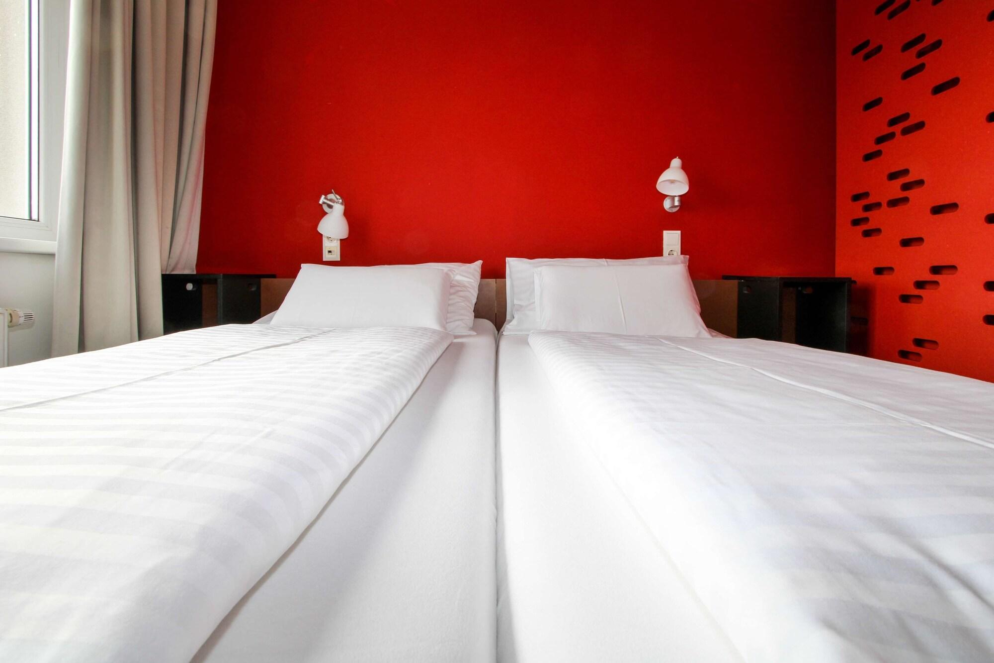 Hotel Kyriad Altmannsdorf 3*