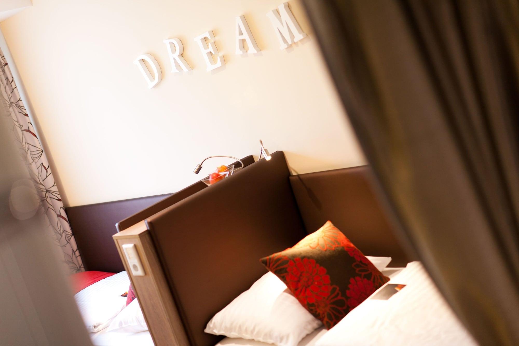 Boutiquehotel Stadthalle 3*
