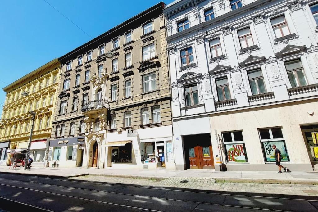 Checkinvienna 2 Bedrom * Vienna