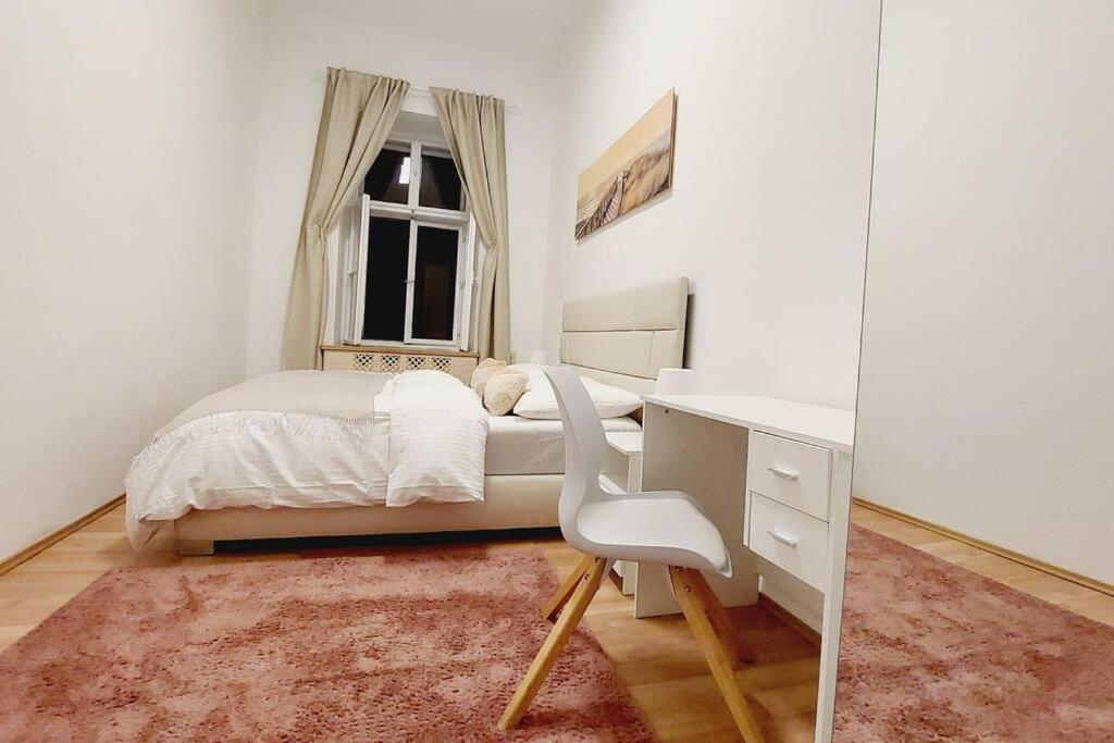 Checkinvienna 2 Bedrom * Vienna