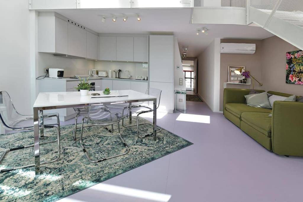 Julius 26 - Duplex 5 Mins To Center Apartamento