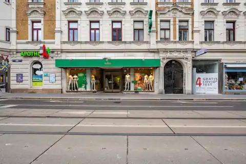 Homestay Fro-media - Streetside 2 - Community Space Vienna