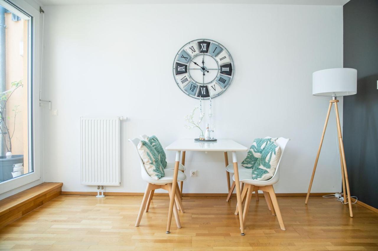 Room4art Nr.6 In Center Air-conditioned Apartment