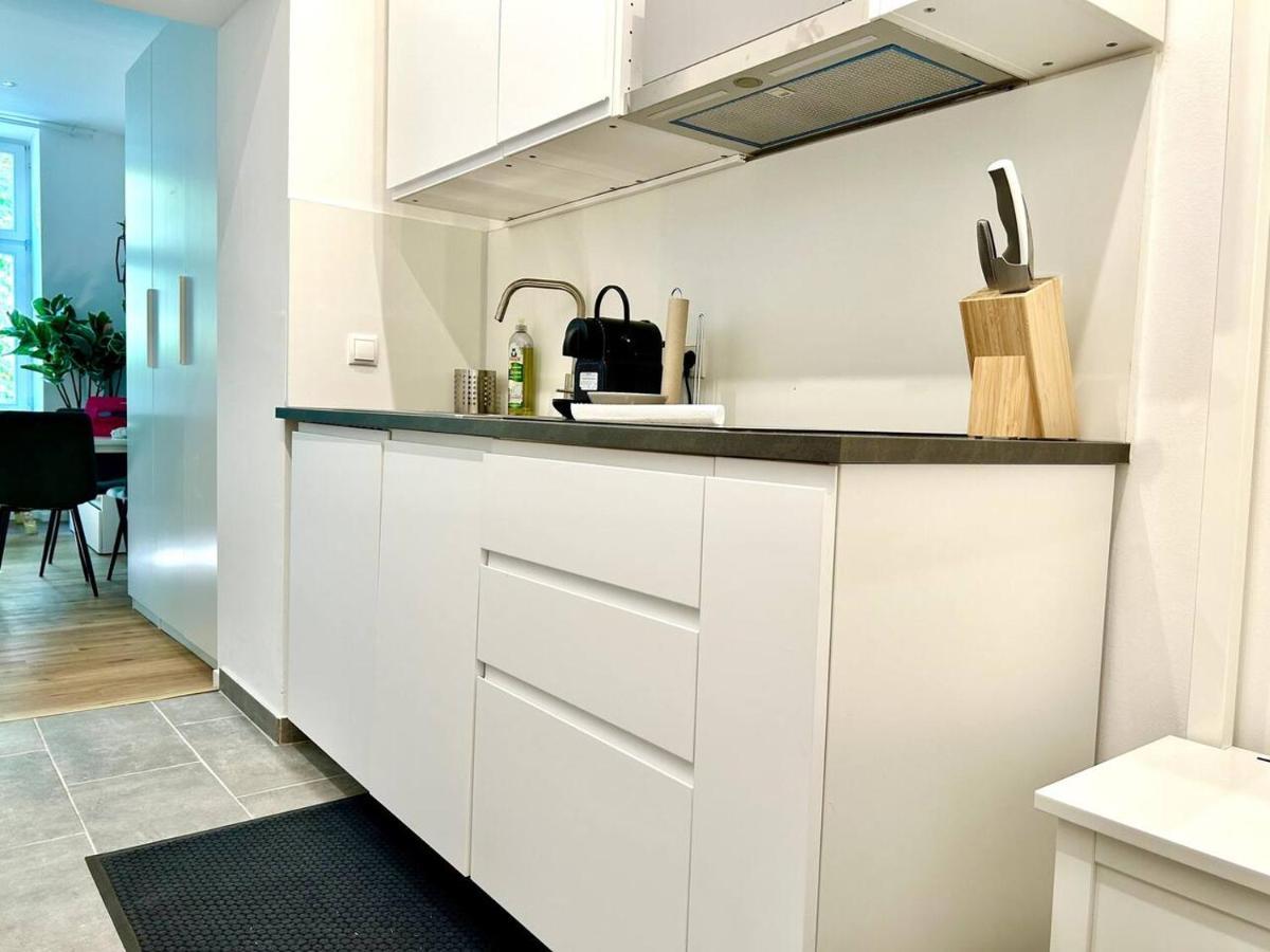 Apartment Lfg Stylish Studio Near Center