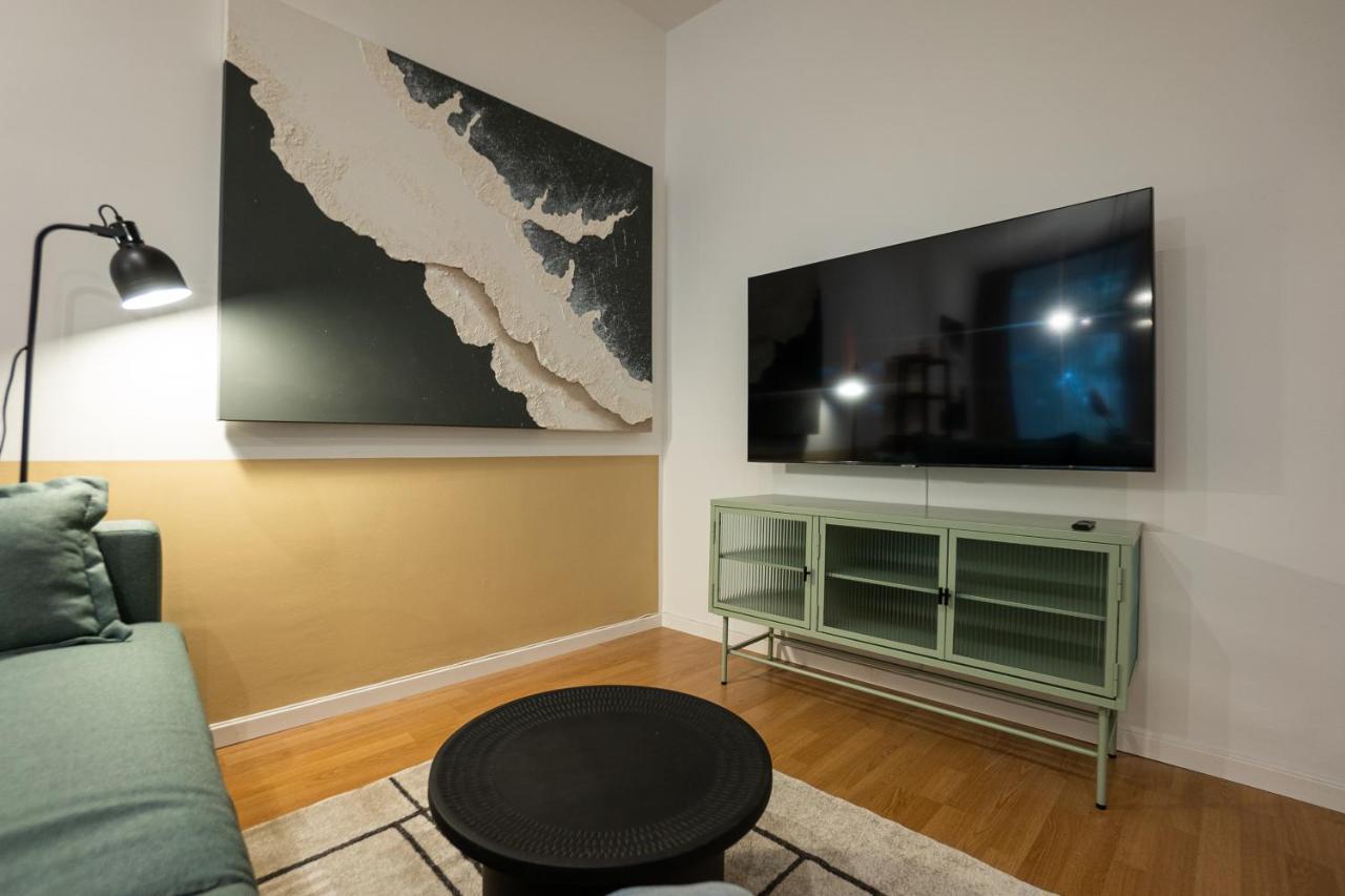 Apartment 42 M2 Bright With A Terrace