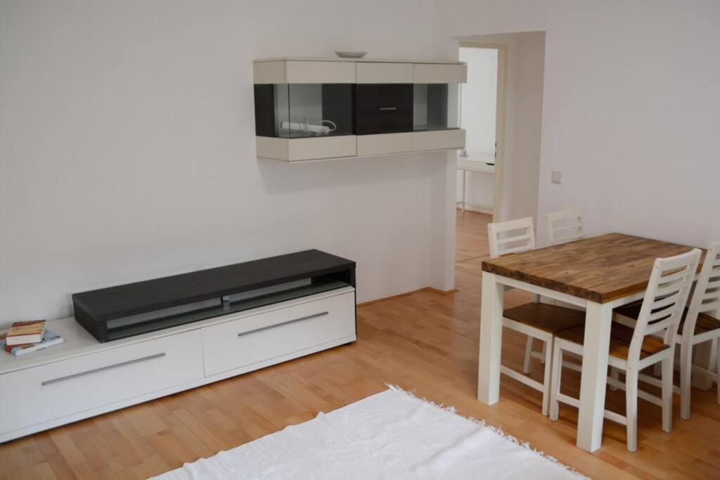 Apartment With Garden View In 1170