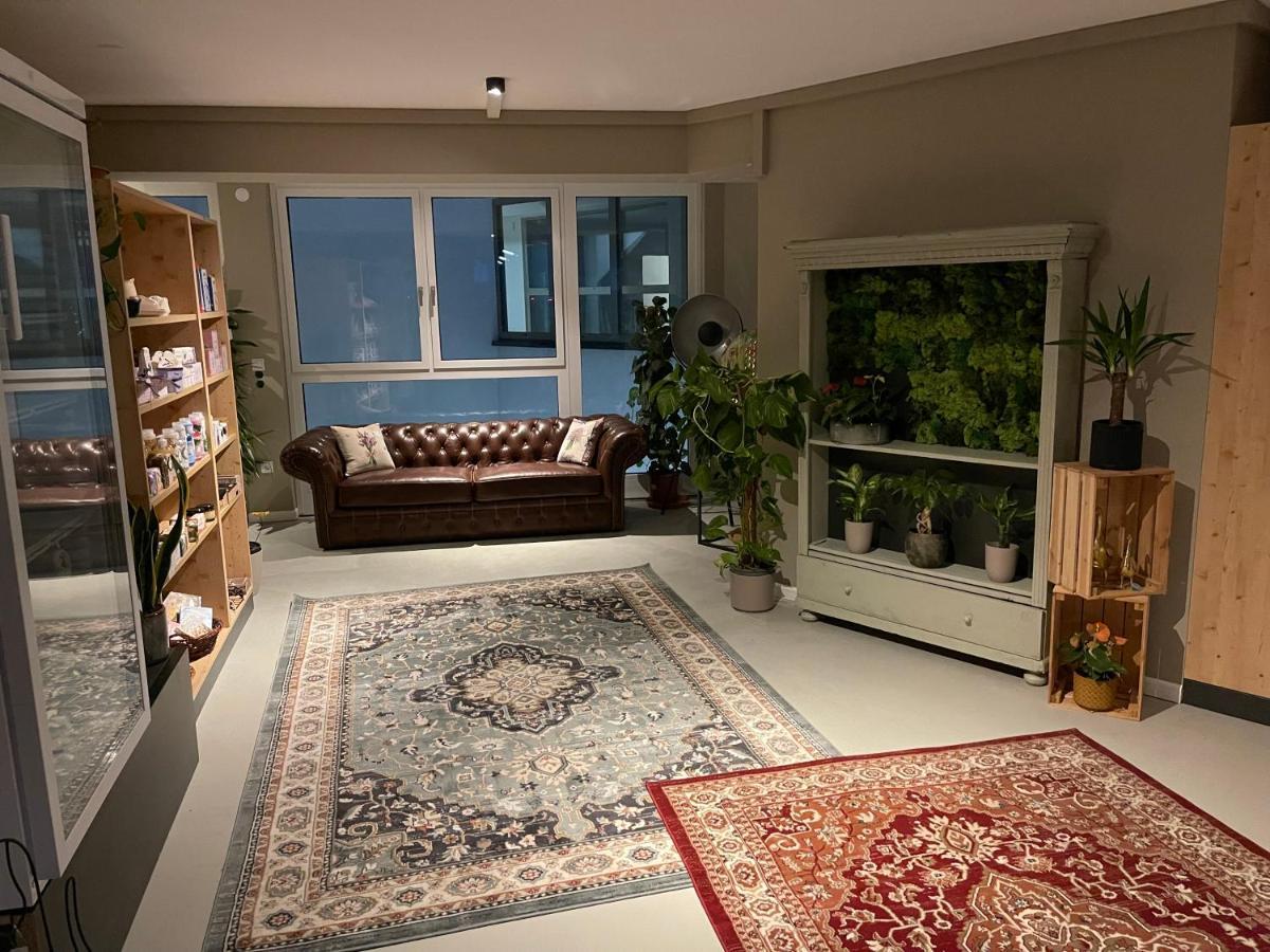 Nest Hostel *