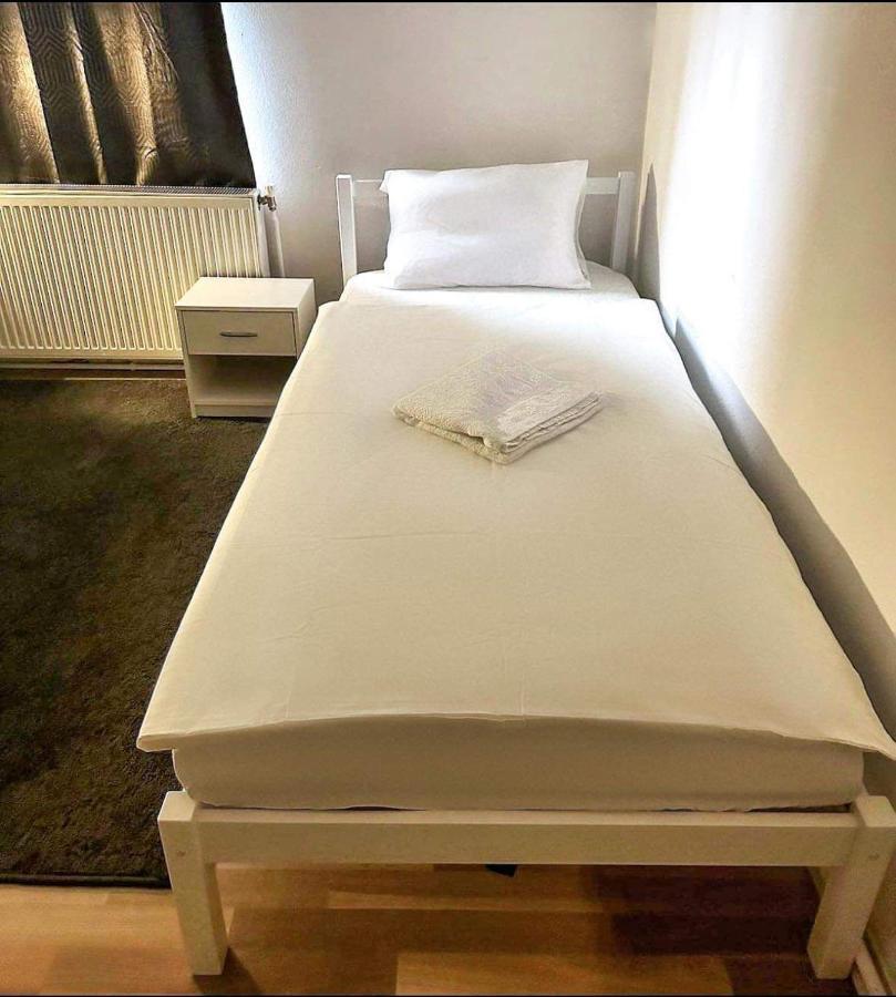 Adelin Doppelzimmer 1 *
