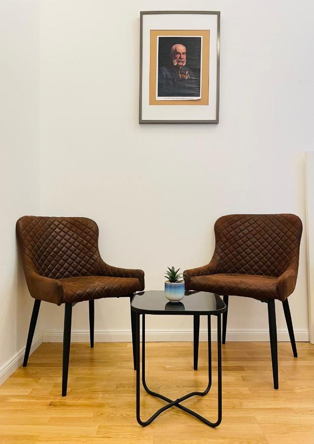 Direct Center-privat Rooms-5 Minutes Mariahilferstrasse