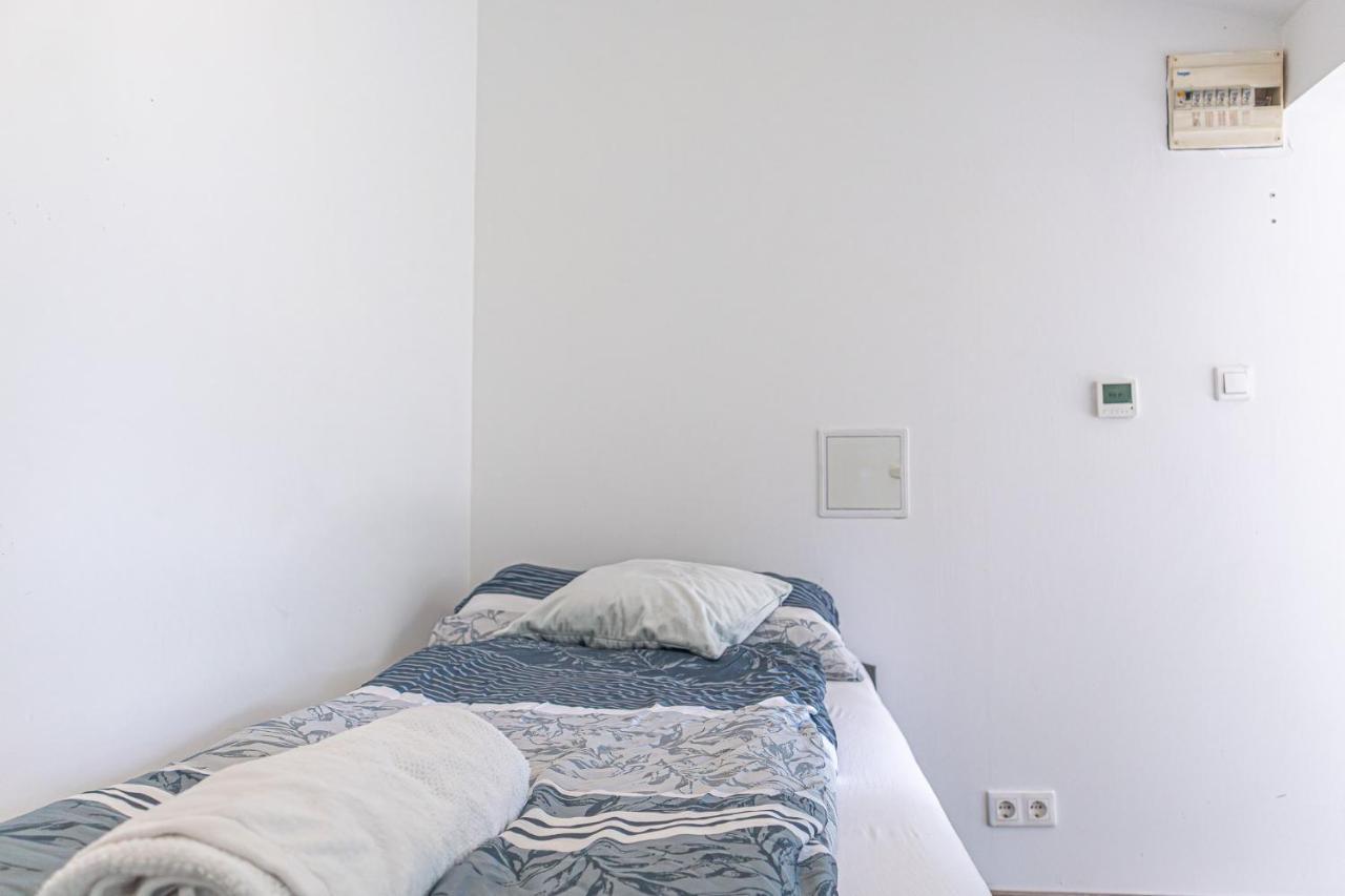 Relaxed 1br Comfortable Design/great Location Apartment *