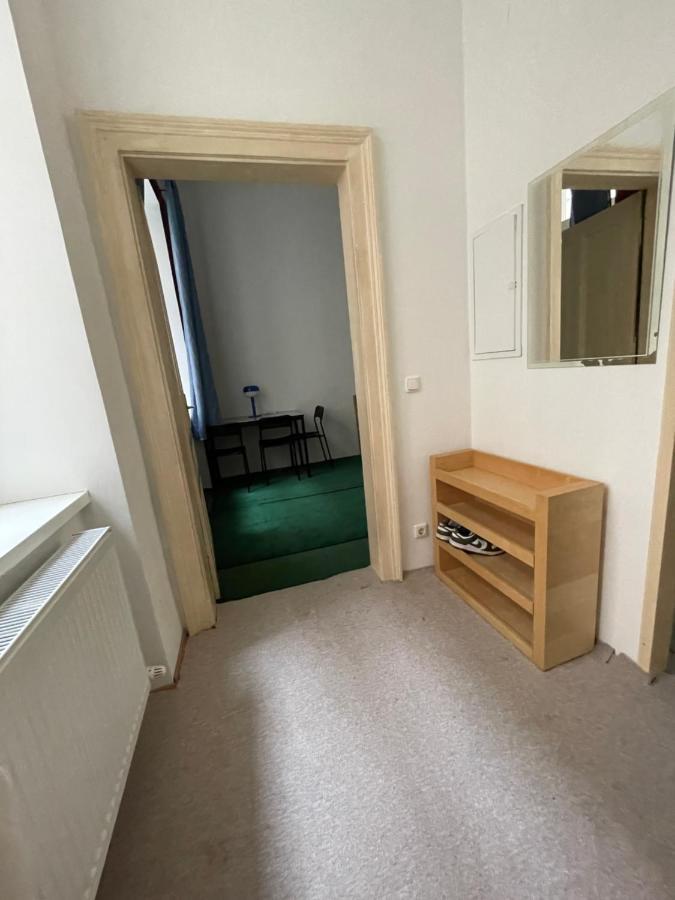 Volkstheater Apartment. * Viena