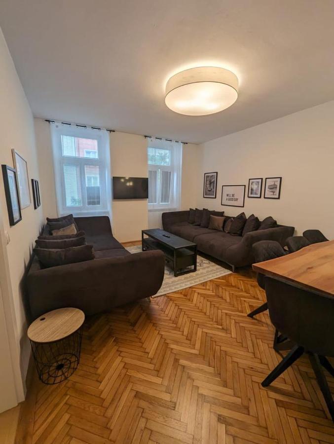 Apartment Big Cityapartment 19 *