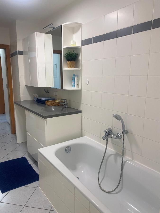 Cosy In A Perfect Location 1070 Historical Part Of Apartment *
