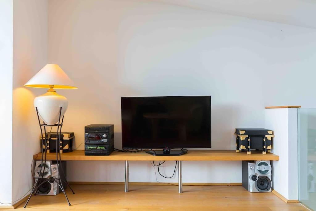 Apartment Whirlpool , Dachterrasse , Wienblick , Zwei Etagen *