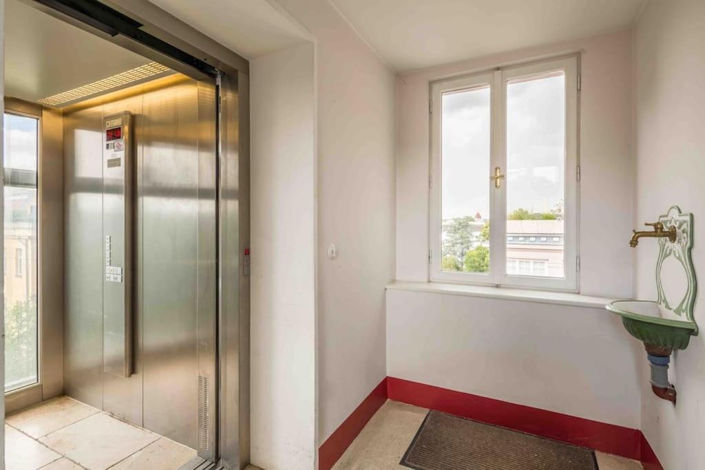 Apartment Whirlpool , Dachterrasse , Wienblick , Zwei Etagen Vienna
