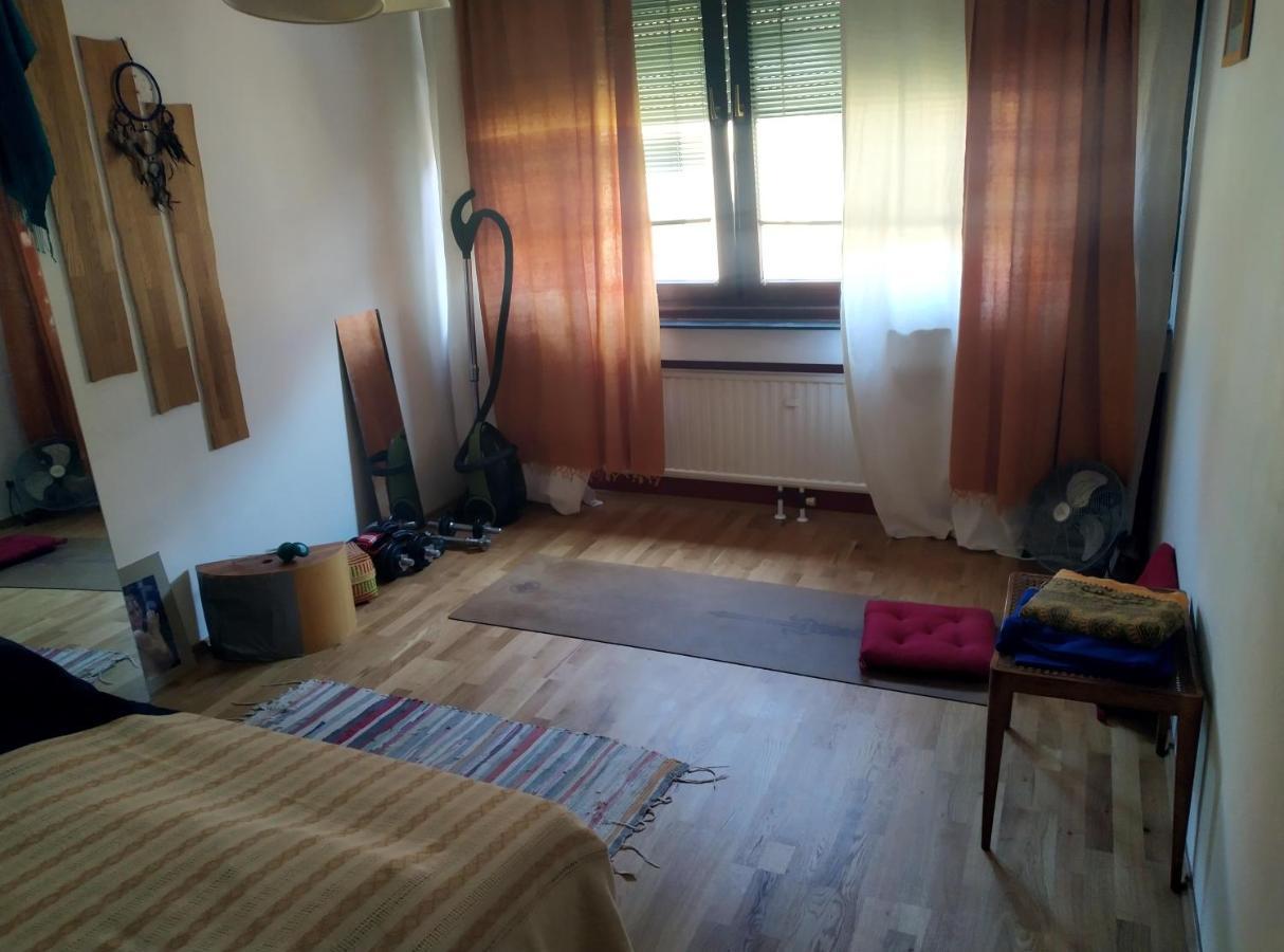 Nettes Im 14ten In Apartment