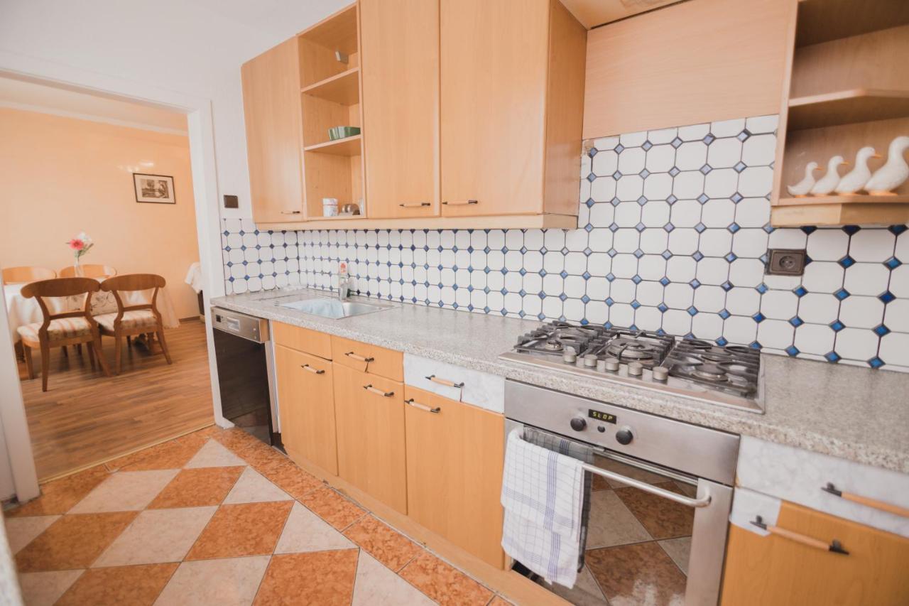 Apartment Southern Living By Jr City - Visit & Shop In Vosendorf