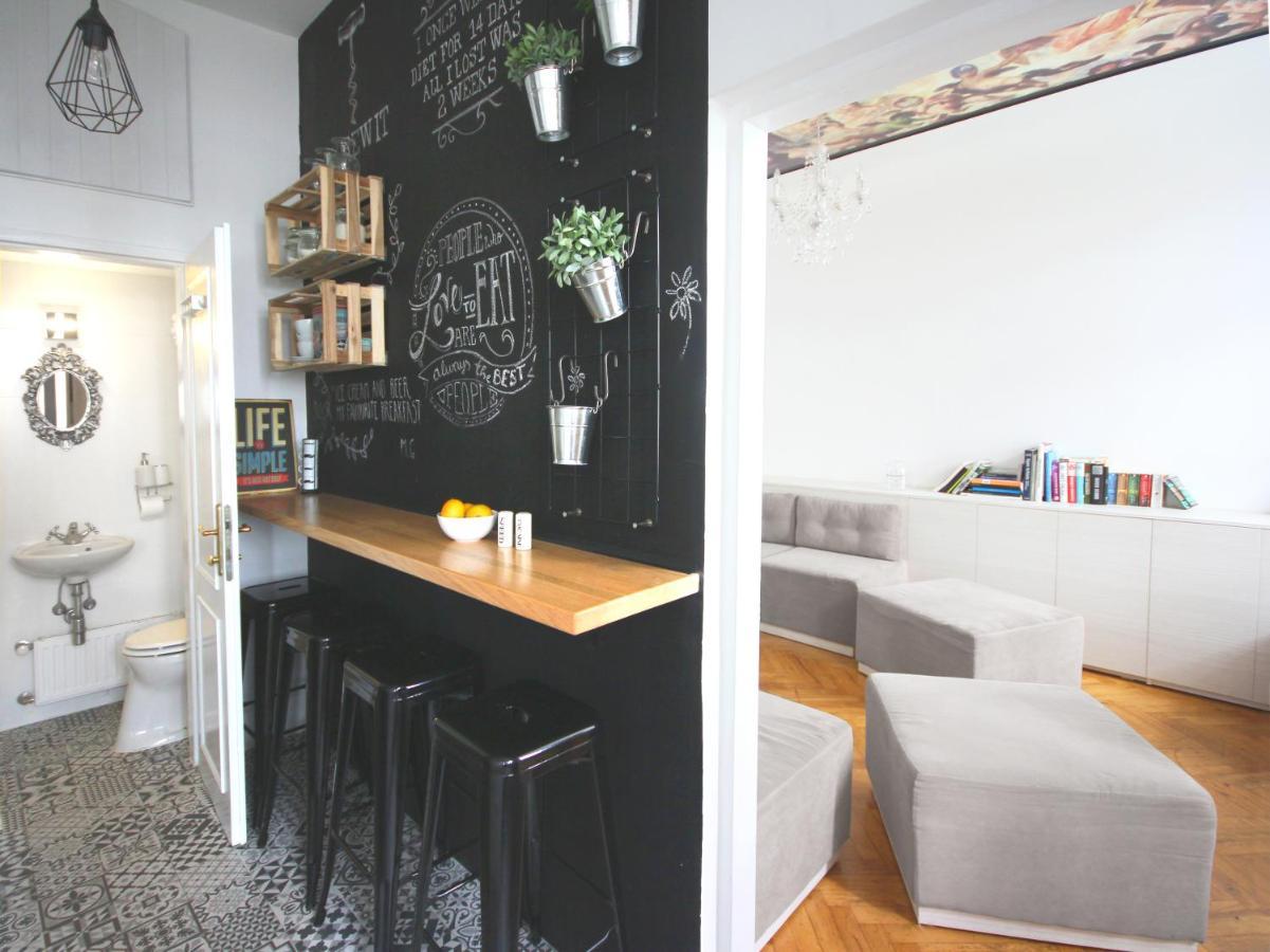 For The Bold, Chic And Open Minded Apartment Vienna