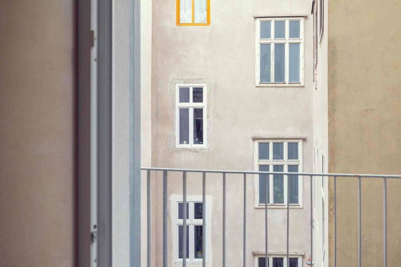 The 77 Frieda Apartment *