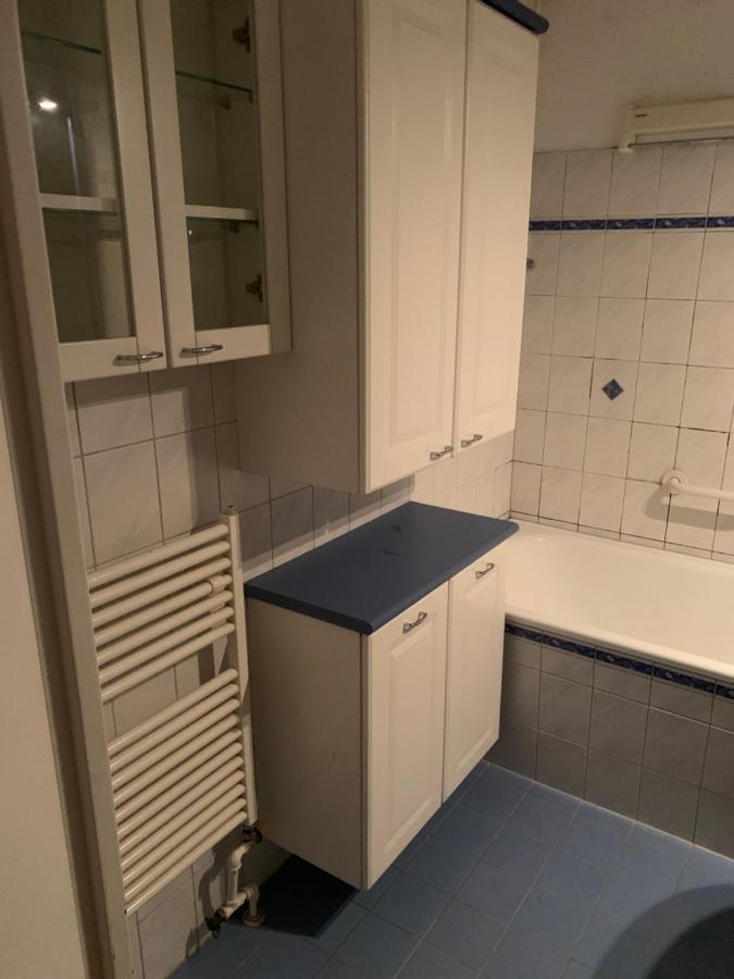 Sehr Schone 1 In Favoriten *