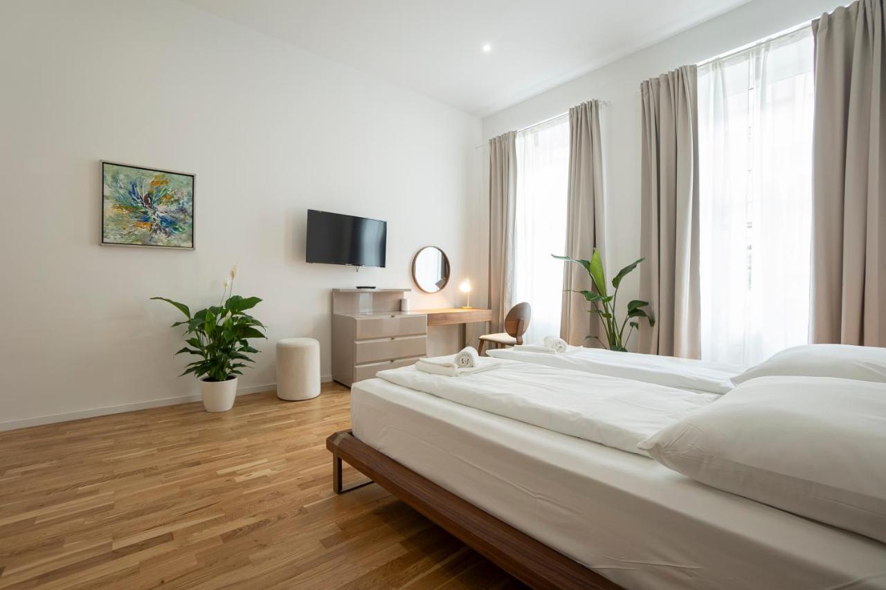Fully Equipped, Renovated, Perfectly Located Flat