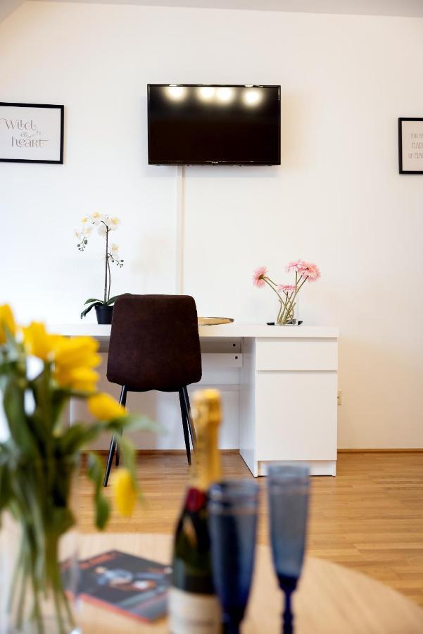Premium 80 M2 Rooftop - 5 Min To Center Apartment