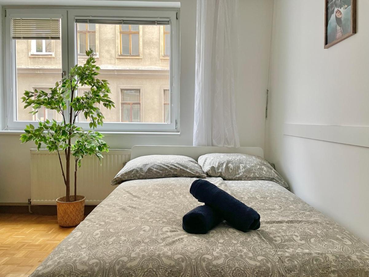 70m2 Comfy & Calm With Free Netflix *
