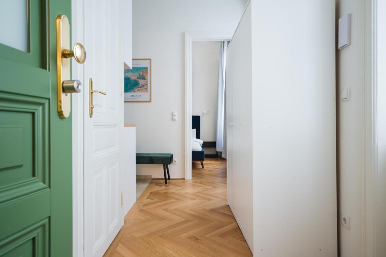Brand Cozy Wien